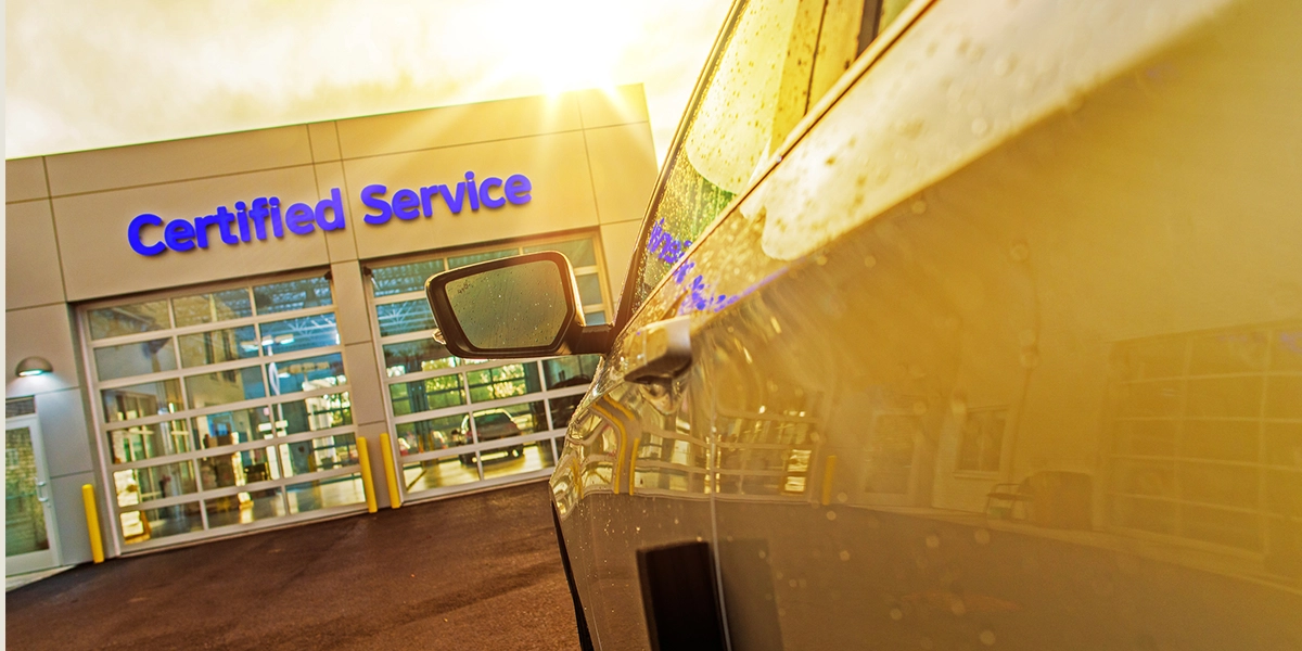 vehicle arrives with pre-populated diagnostic report